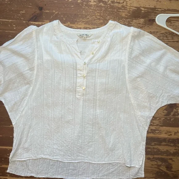 Alex Mill white 3/4 sleeve tunic with Swiss dot pointelle detailing. Large - Picture 4 of 8